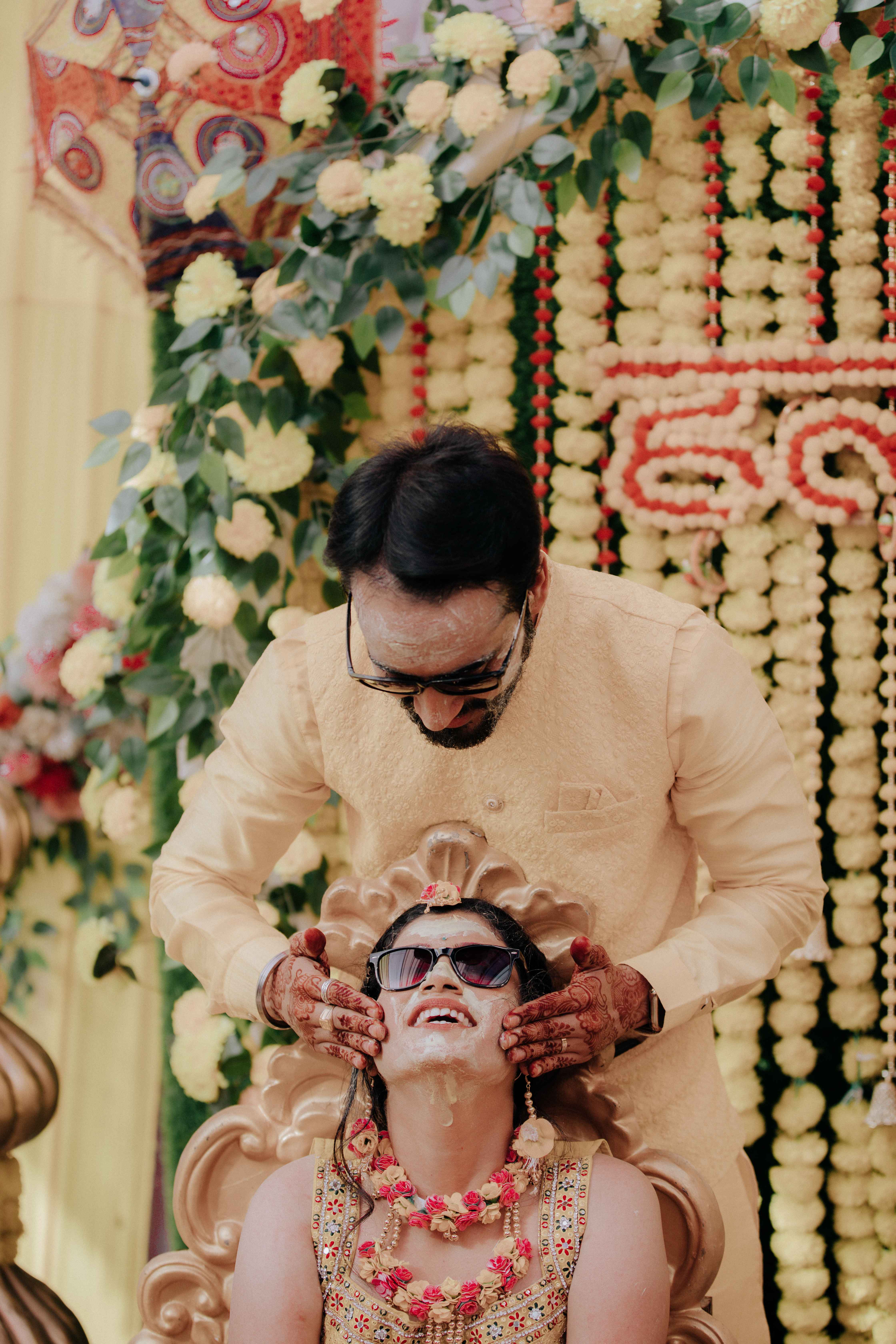 Wedding guest candid